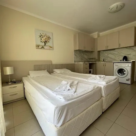 Admiral Plaza Colorful Apartamento Sunny Beach