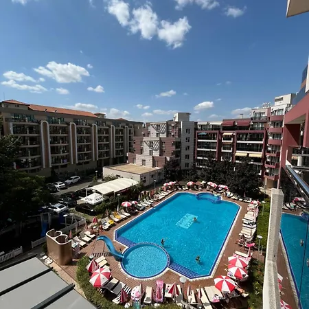 Admiral Plaza Colorful Slăntjev Brjag